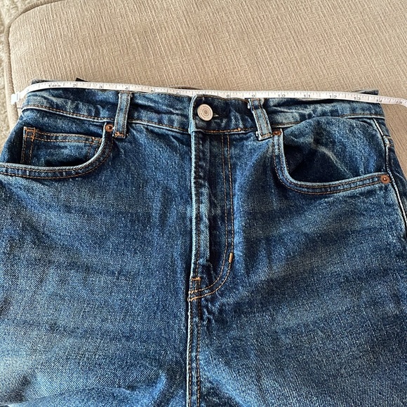 Liza Ultra High Rise Jeans - Picture 8 of 8